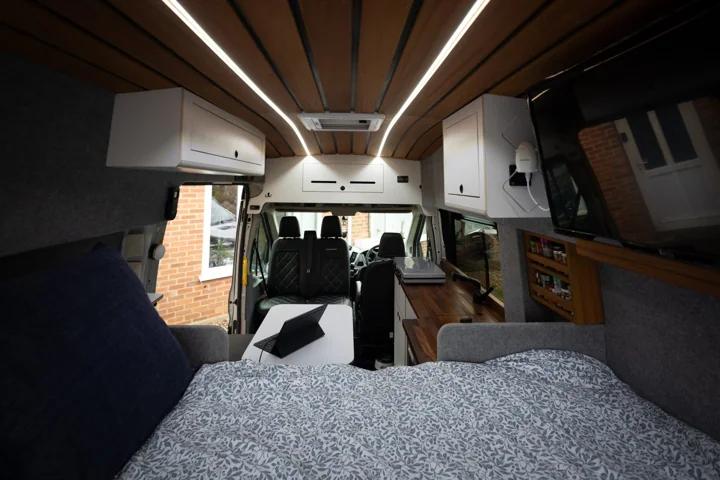 Motorhome conversion by RW Joinery — photograph 09